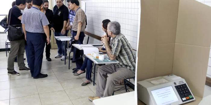 Justiça Eleitoral começa a convocar mesários para eleições de outubro
